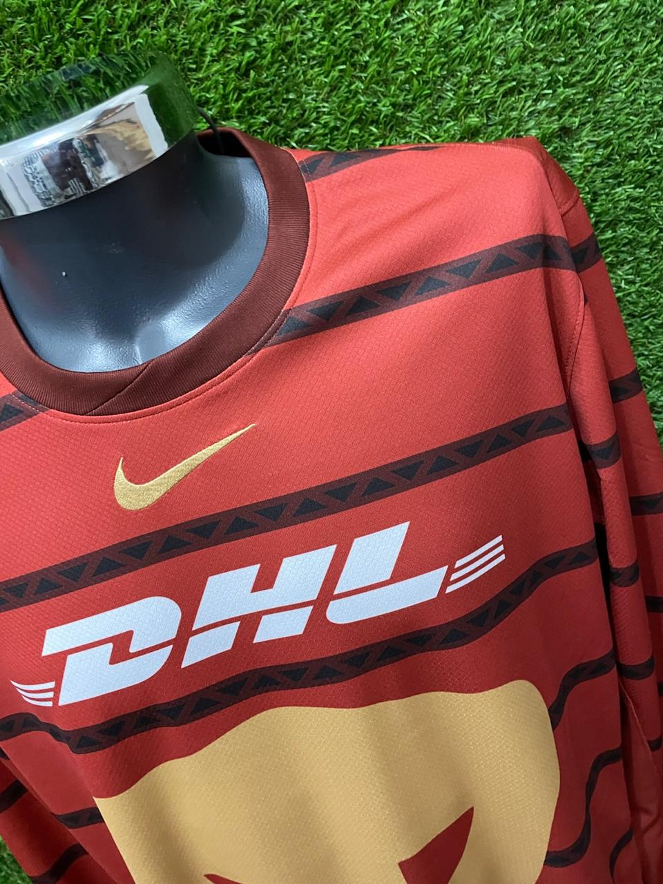 JERSEY PUMAS PORTERO 2024