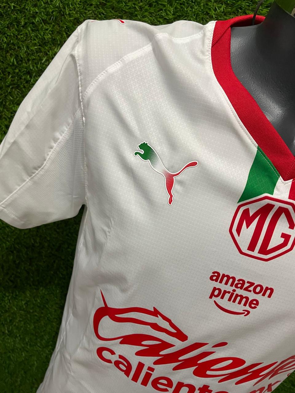 JERSEY CHIVAS VISITA 2025 VERSION JUGADOR
