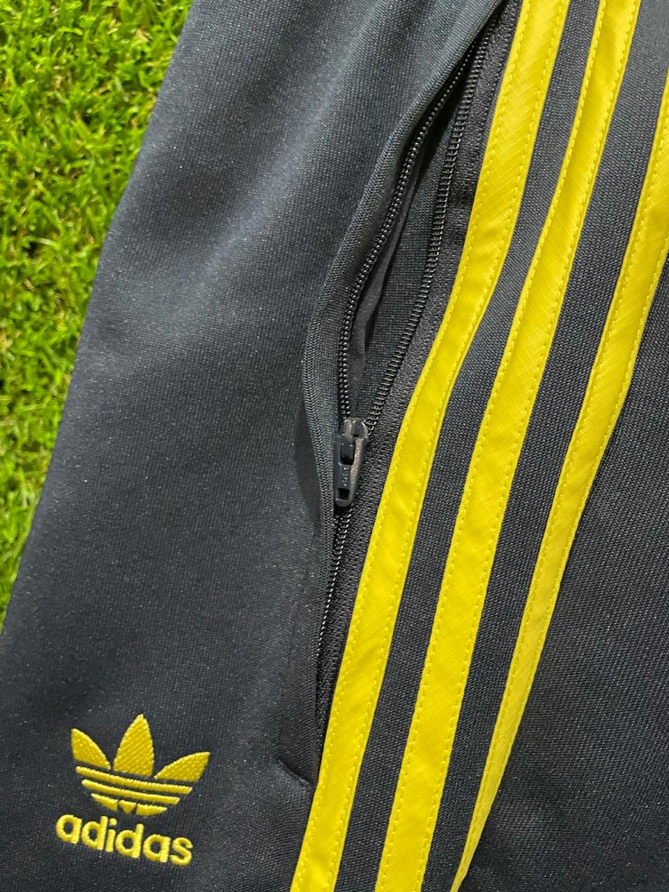 SHORT CON BOLSILLO JUVENTUS