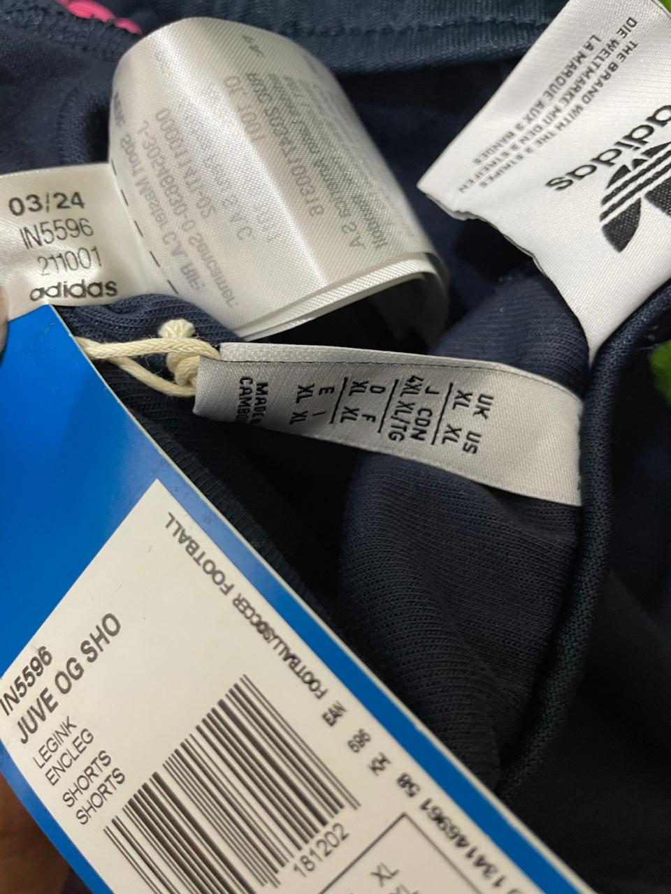 SHORT CON BOLSILLO JUVENTUS