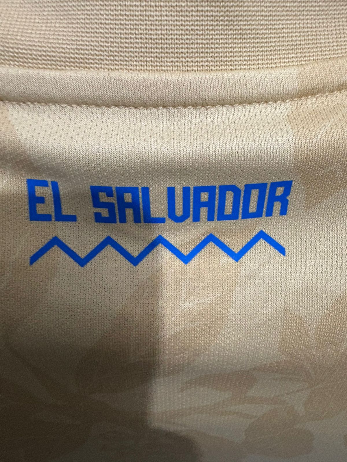 JERSEY PREMATCH EL SALVADOR EDICION CAFE