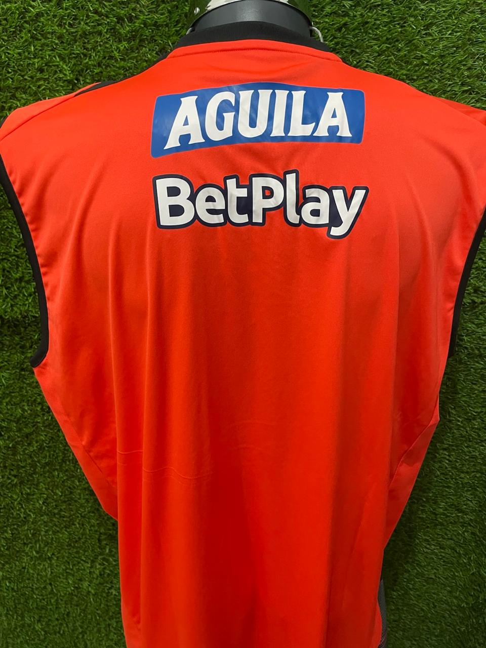 MUSCULOSA COLOMBIA UTILERIA