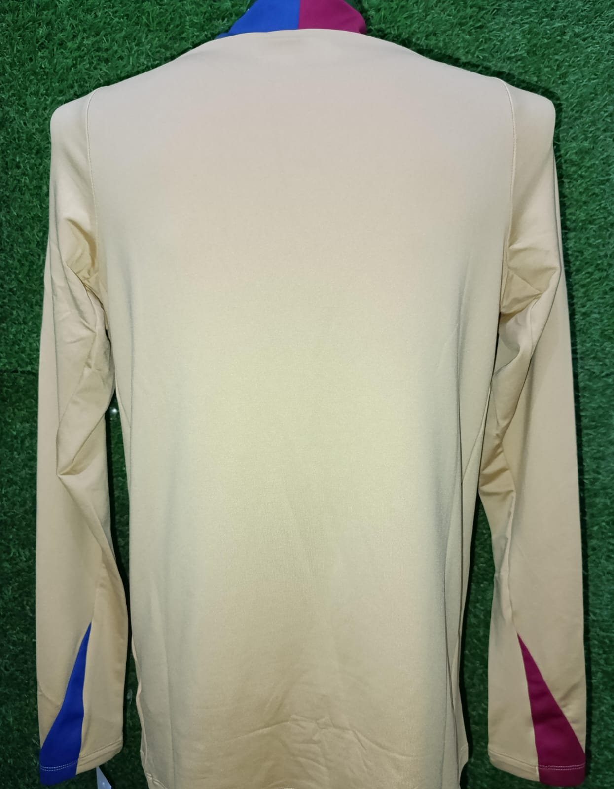 SUDADERA BARCELONA MEDIO CIERRE DORADA