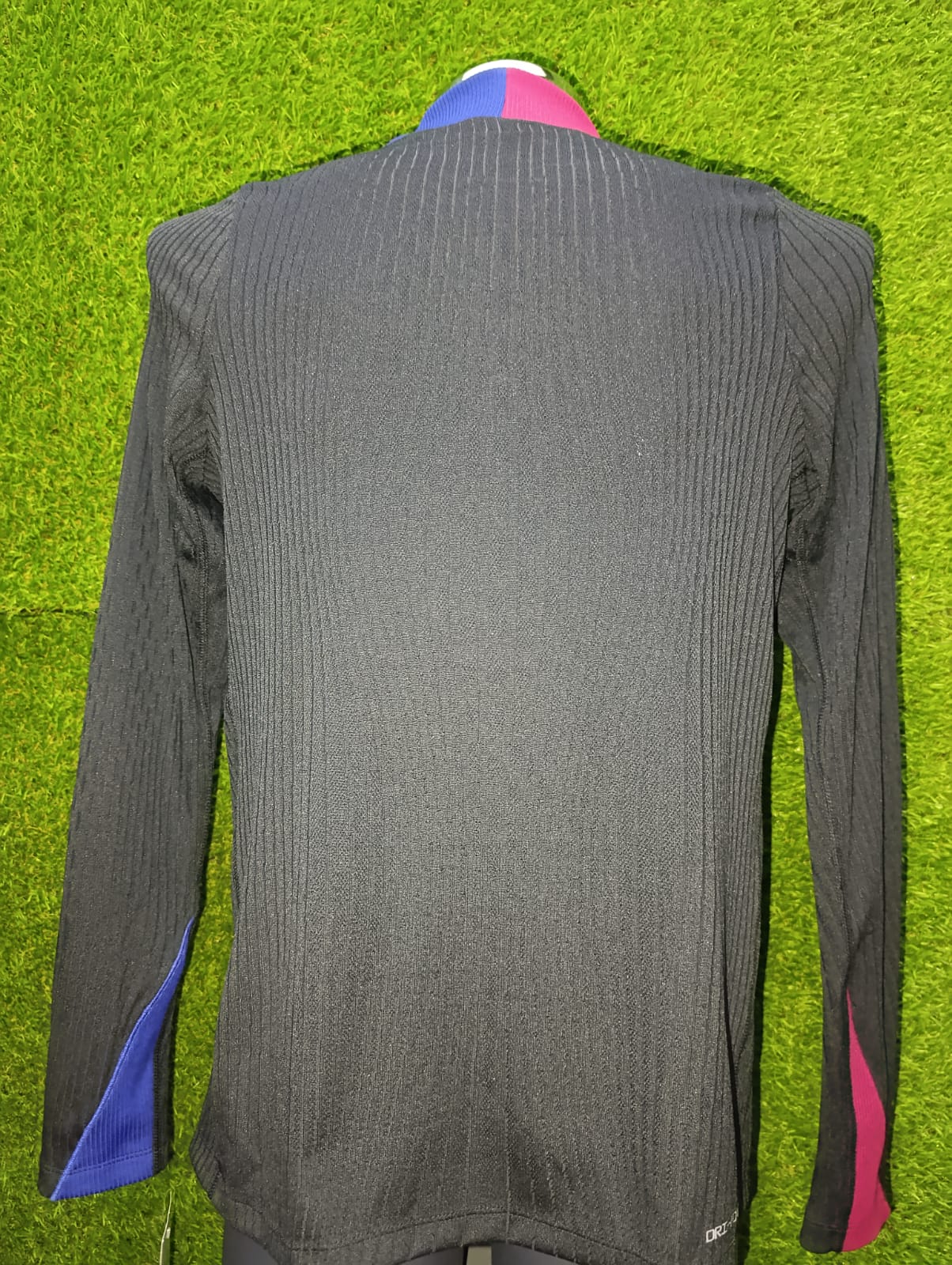 SUDADERA BARCELONA MEDIO CIERRE VERSION JUGADOR UTILERIA