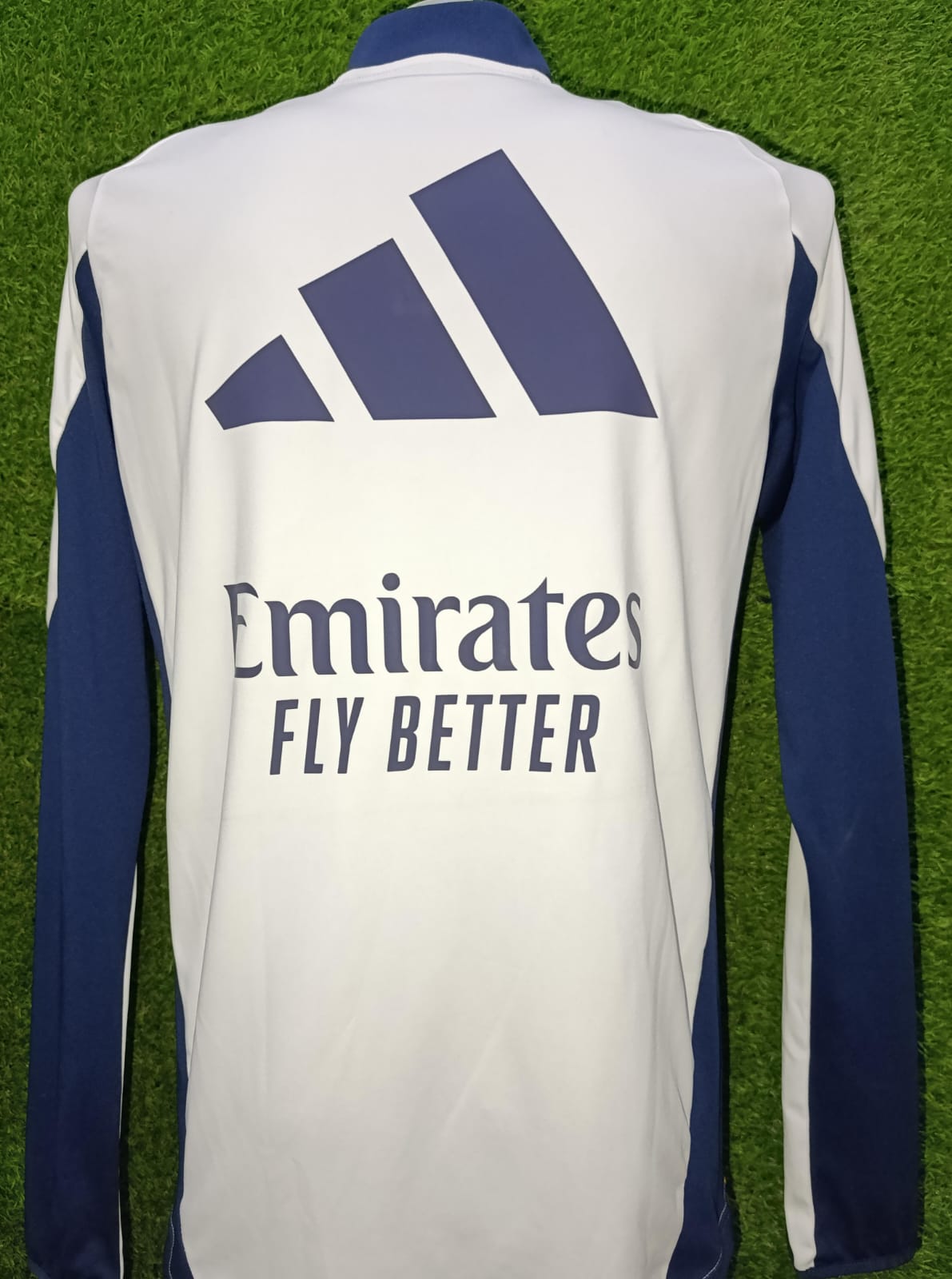 SUDADERA REAL MADRID ENTRENAMIENTO MEDIO CIERRE