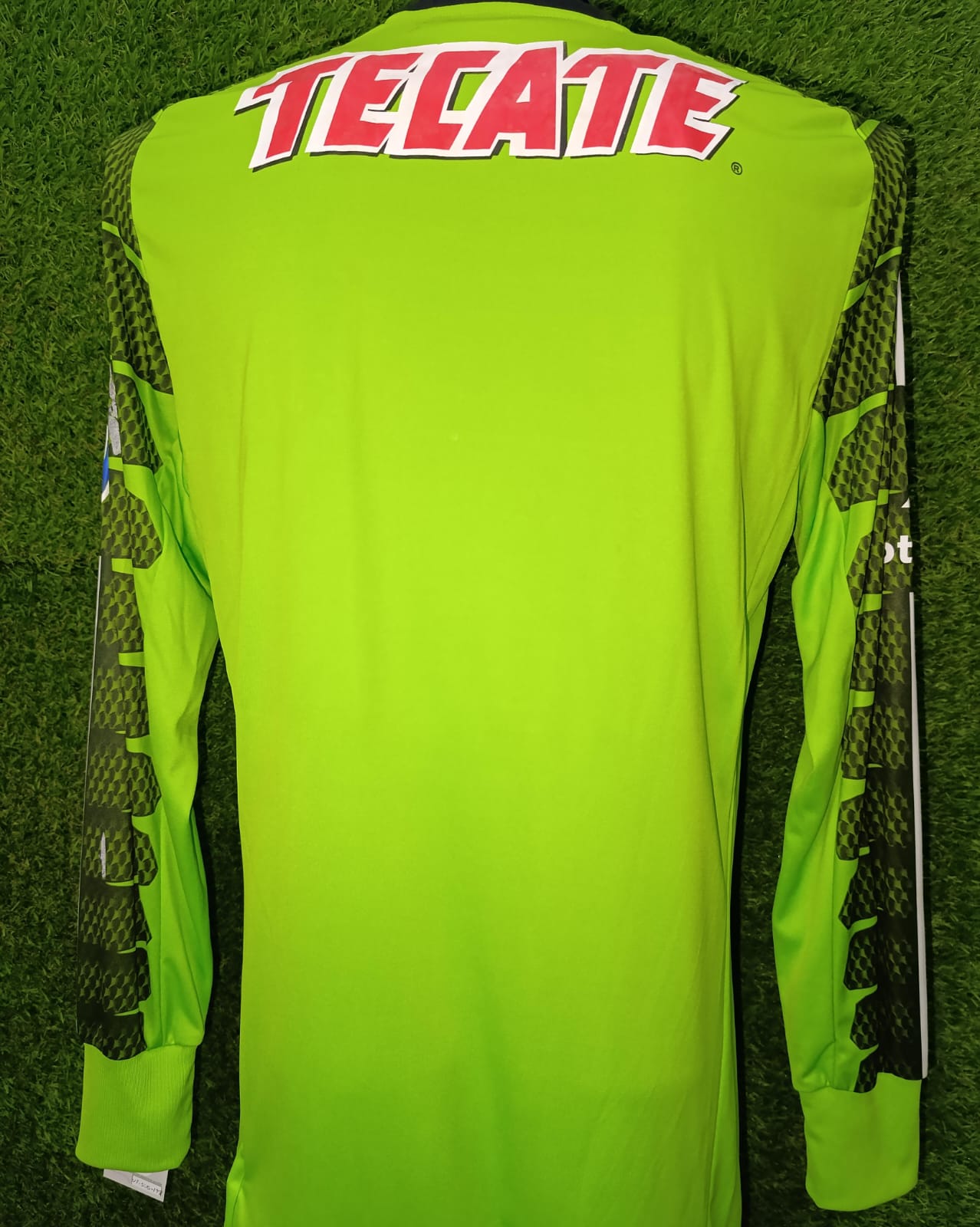JERSEY CHIVAS PORTERO UTILERIA