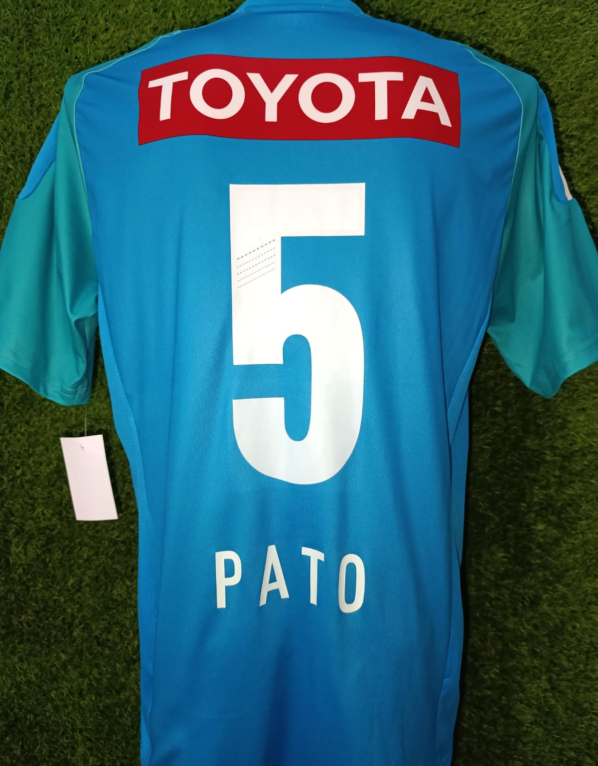JERSEY ALTERNATIVO CHIVAS #5 PATO 11/12