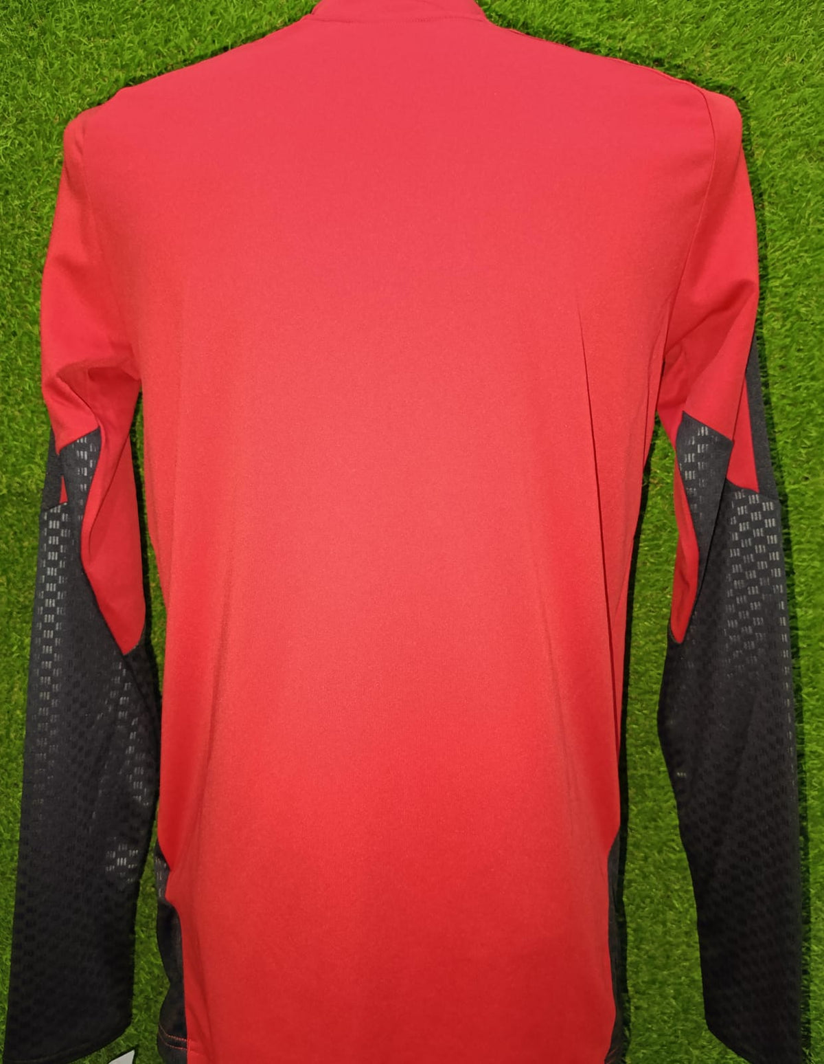 SUDADERA ENTRENAMIENTO COLO-COLO TIRO 26