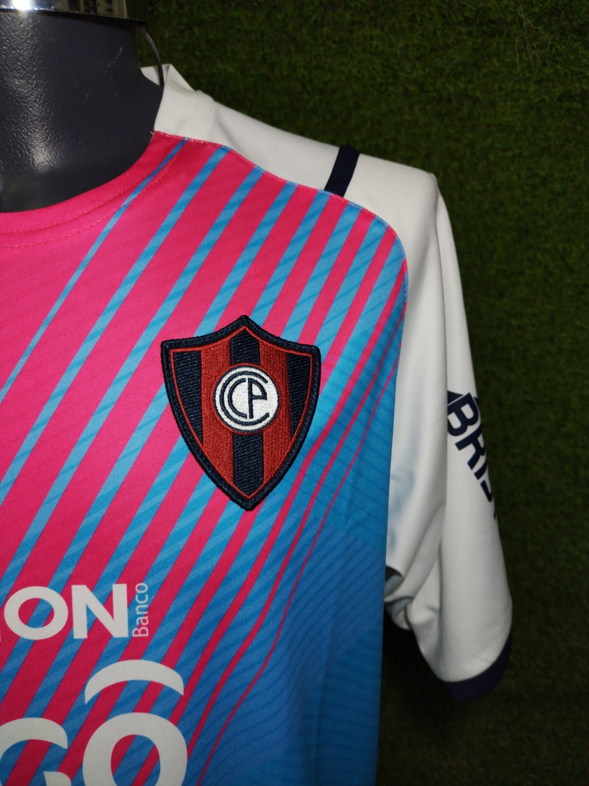 JERSEY CERRO PORTEÑO ALTERNATIVA 2022