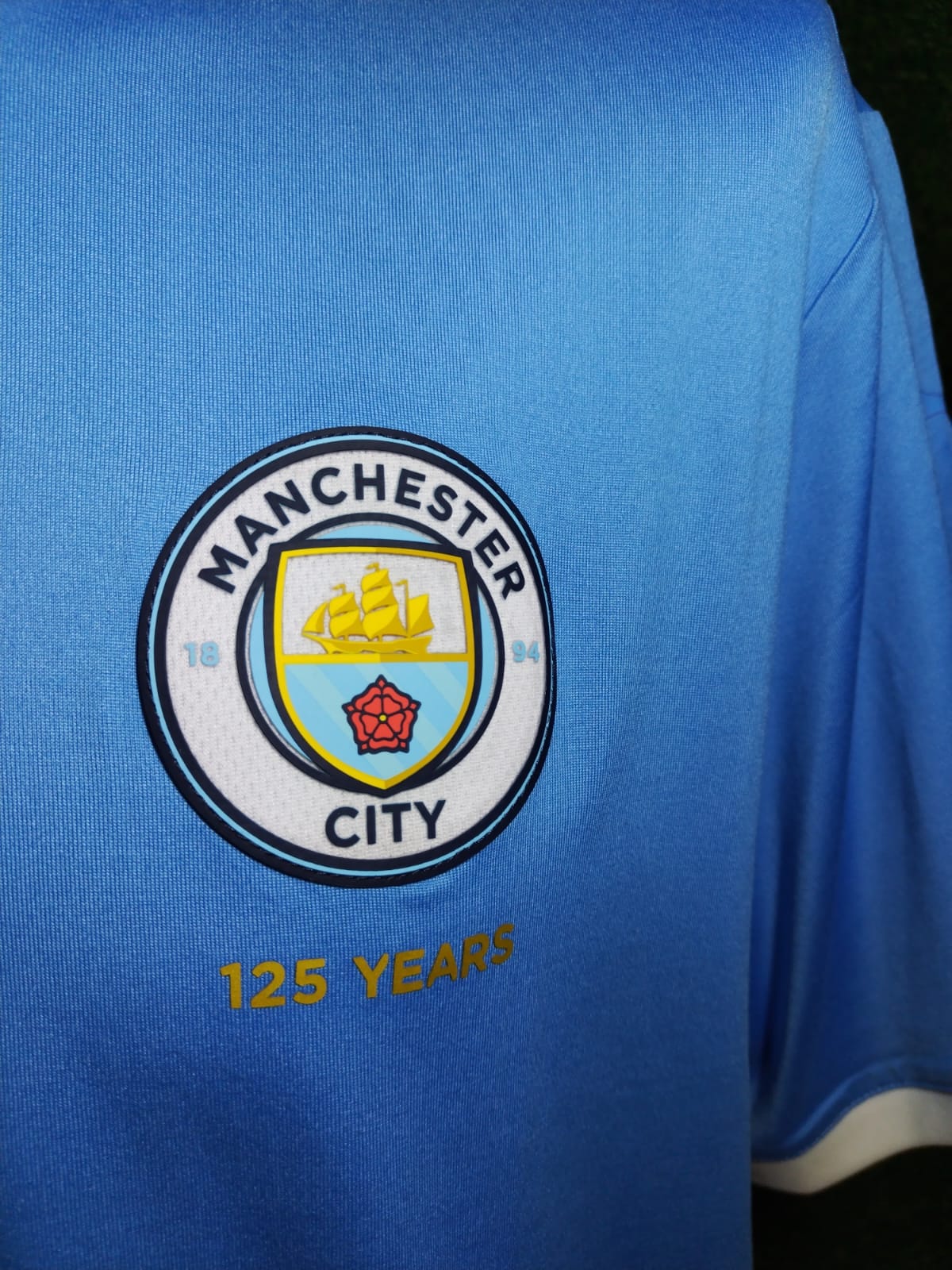 JERSEY MANCHESTER CITY EDICÍON ESPECIAL 125 AÑOS