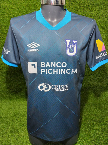 JERSEY UNIVERSIDAD COTOLICA DE QUITO VISITA 2023