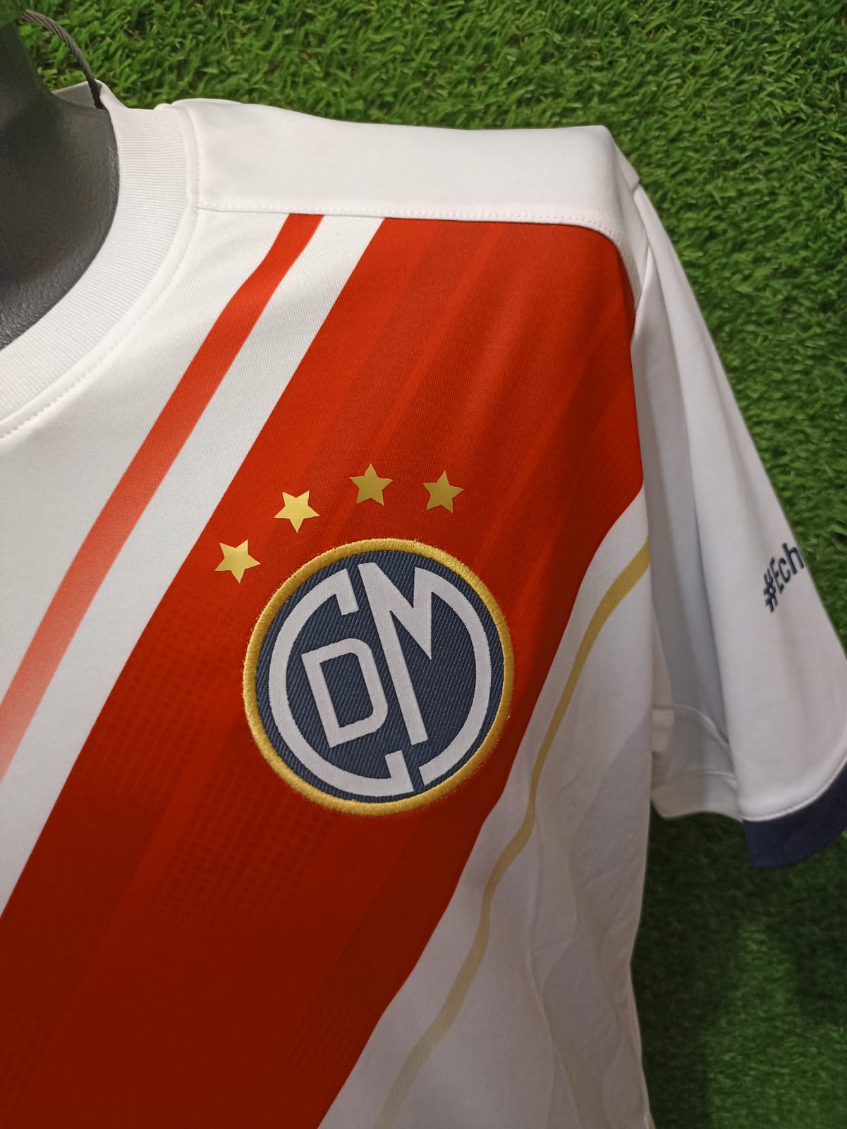 JERSEY MUNICIPAL DEL PERU LOCAL 2023