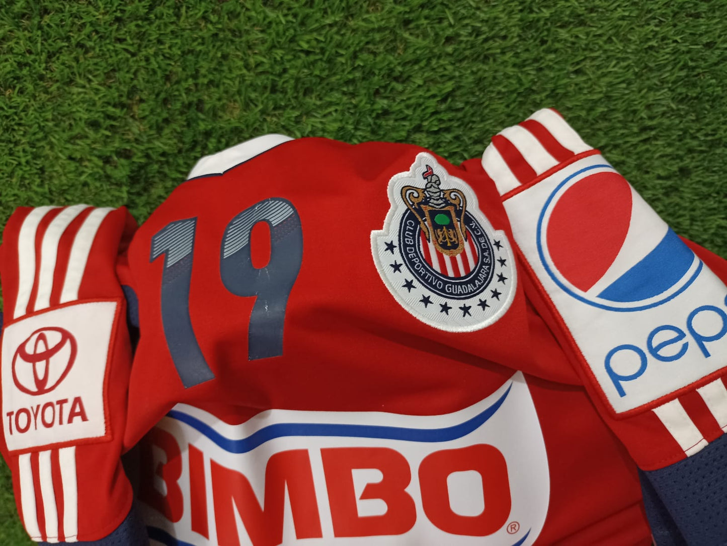 JERSEY CHIVAS ENTRENAMIENTO #19
