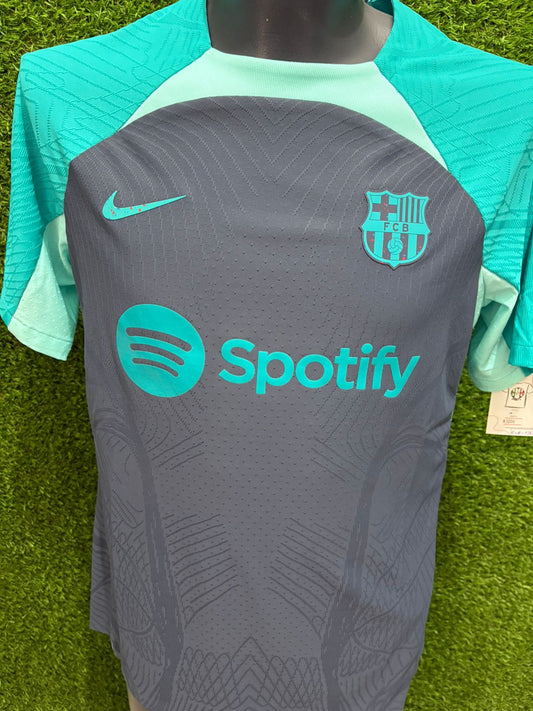 JERSEY ENTRENAMIENTO PROFESIONAL 2023-24