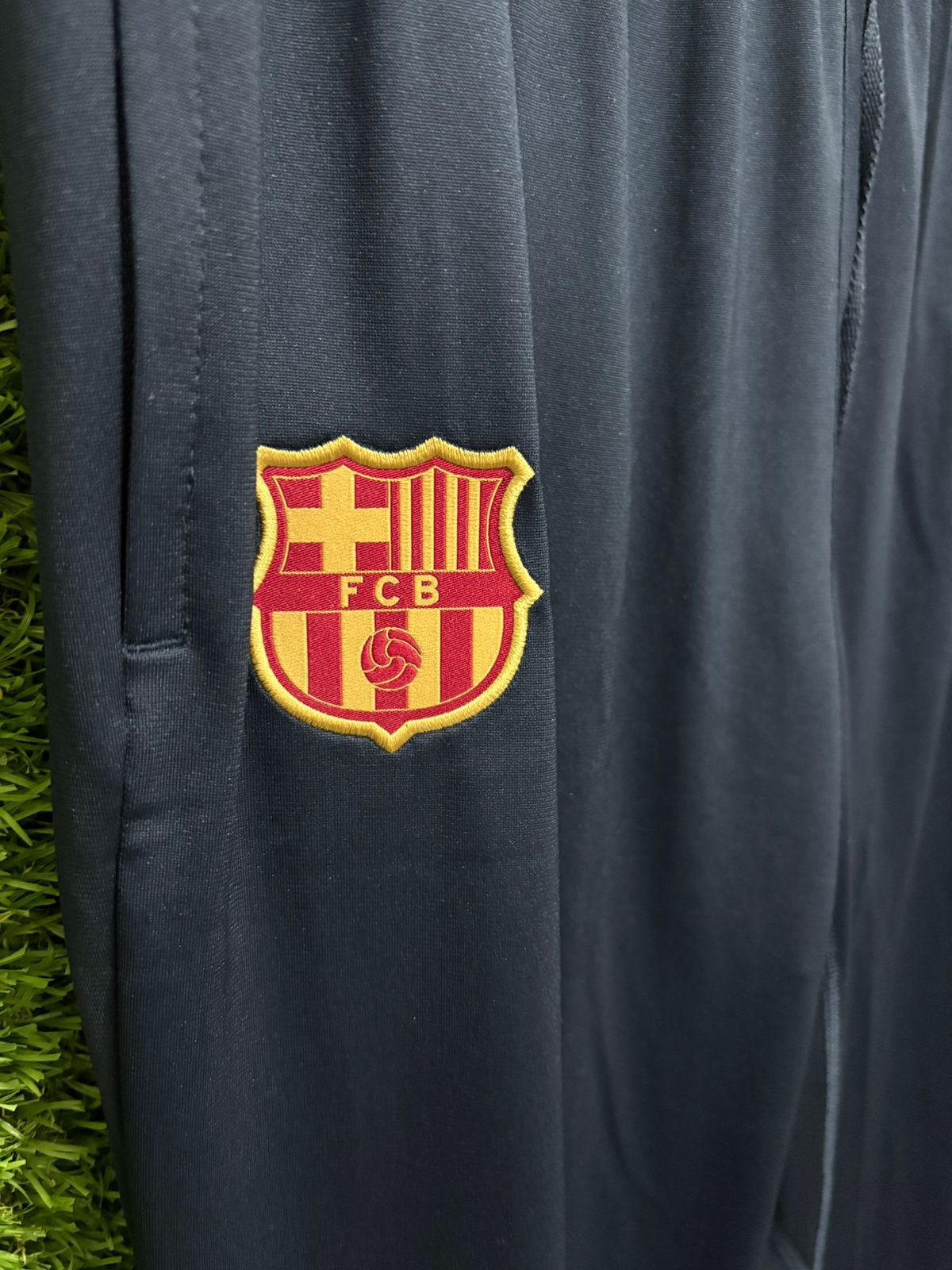 PANTS BARCELONA ENTRENAMIENTO SIN BOLSILLO