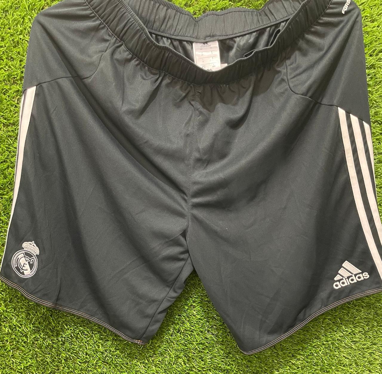 SHORT REAL MADRID PORTERO
