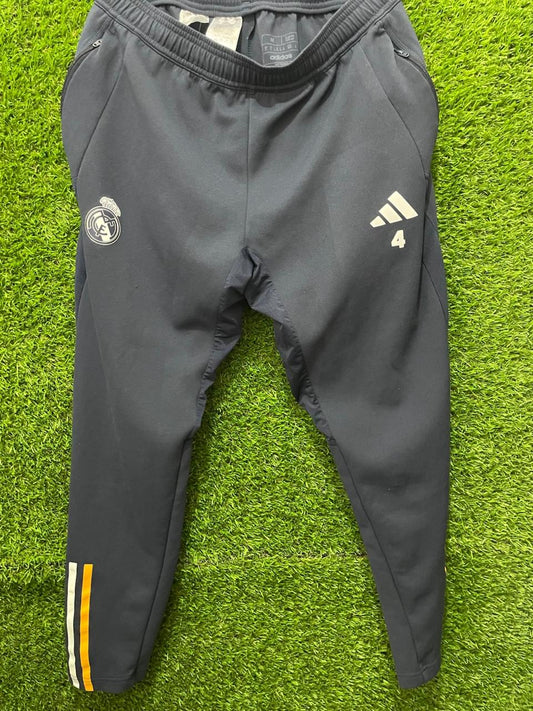 PANTALON REAL MADRID 2023 UTILERIA