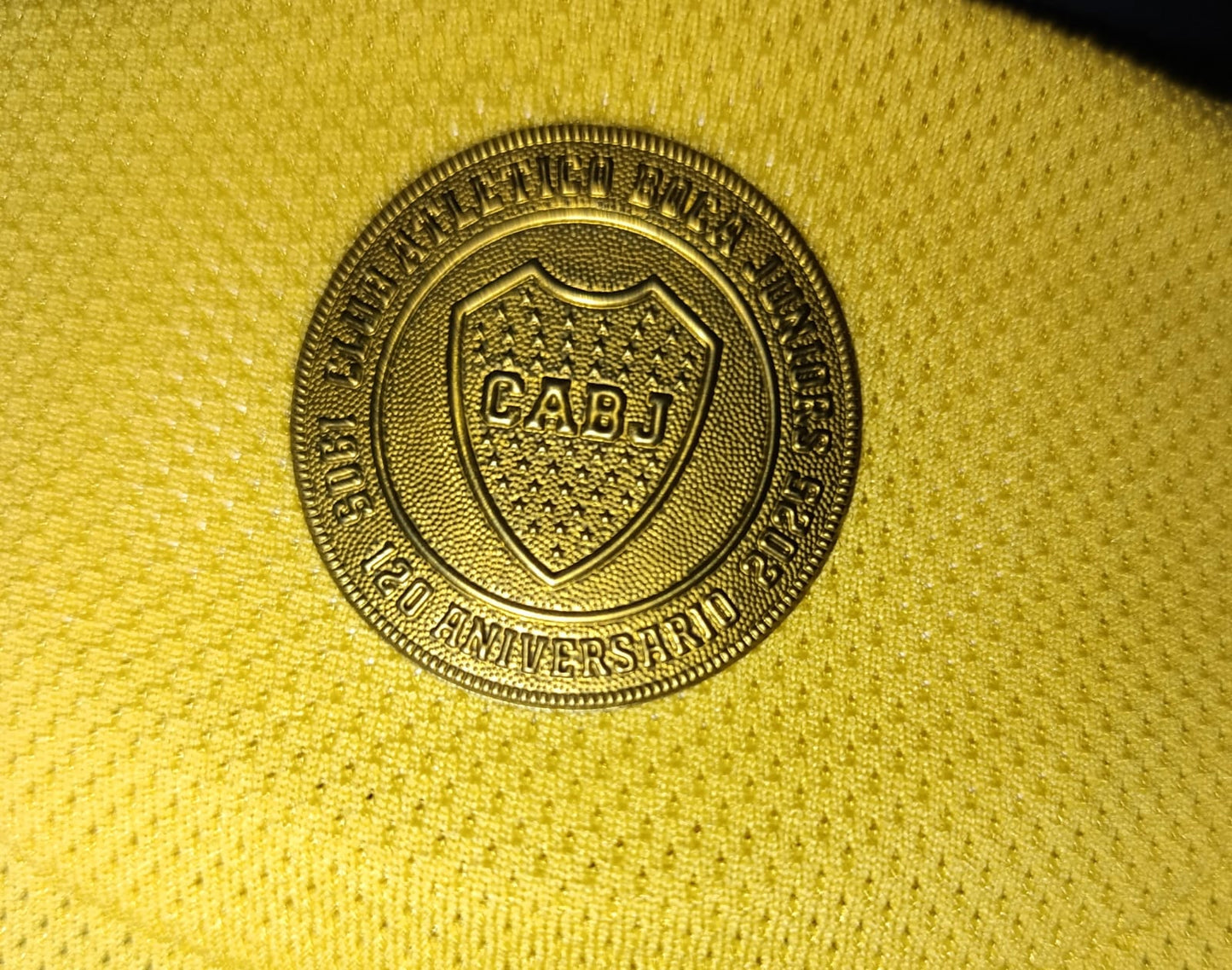 JERSEY BOCA JUNIORS MANGA LARGA VERSION JUGADOR 2025-2026