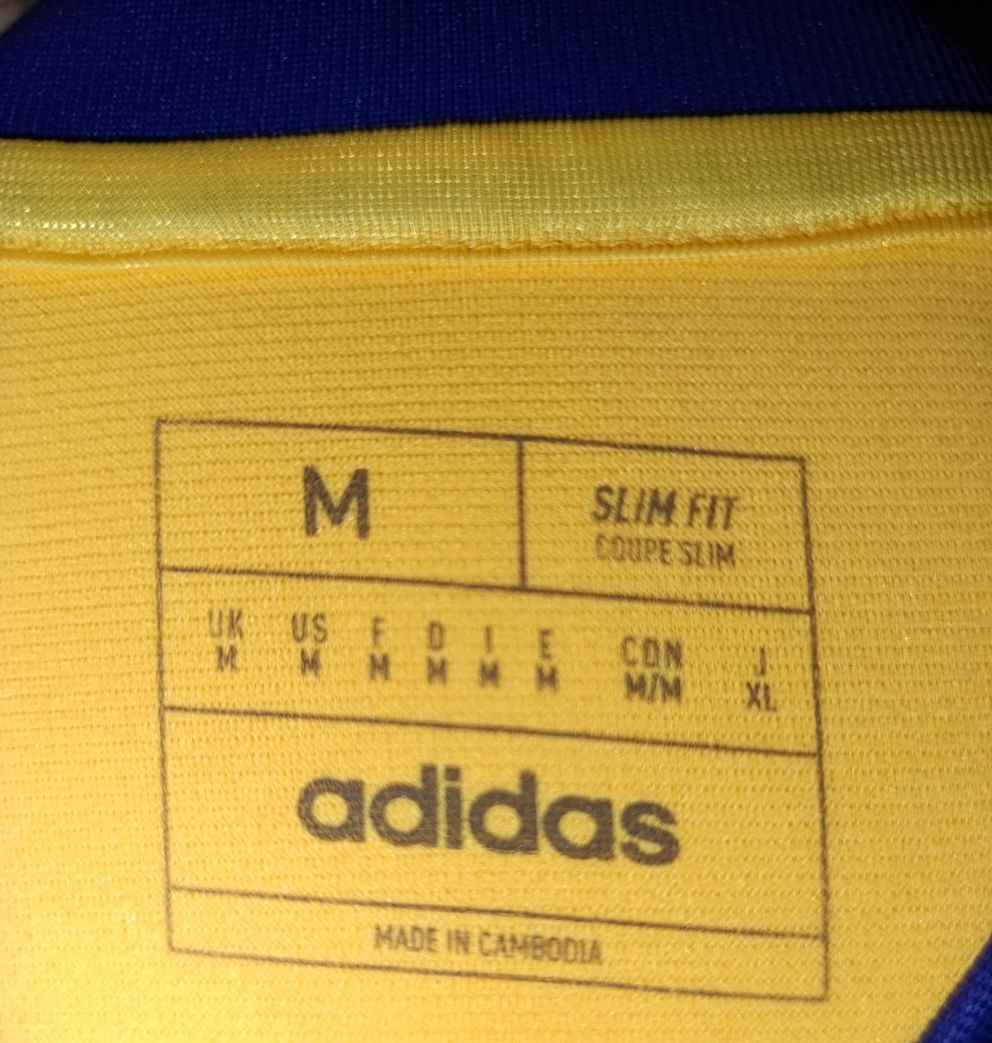 SUDADERA REAL MADRID MEDIO CIERRE 2025