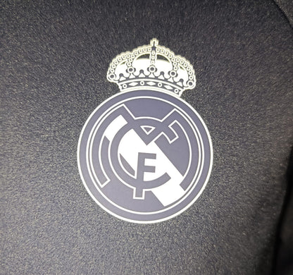 SUDADERA REAL MADRID MEDIO CIERRE 2023