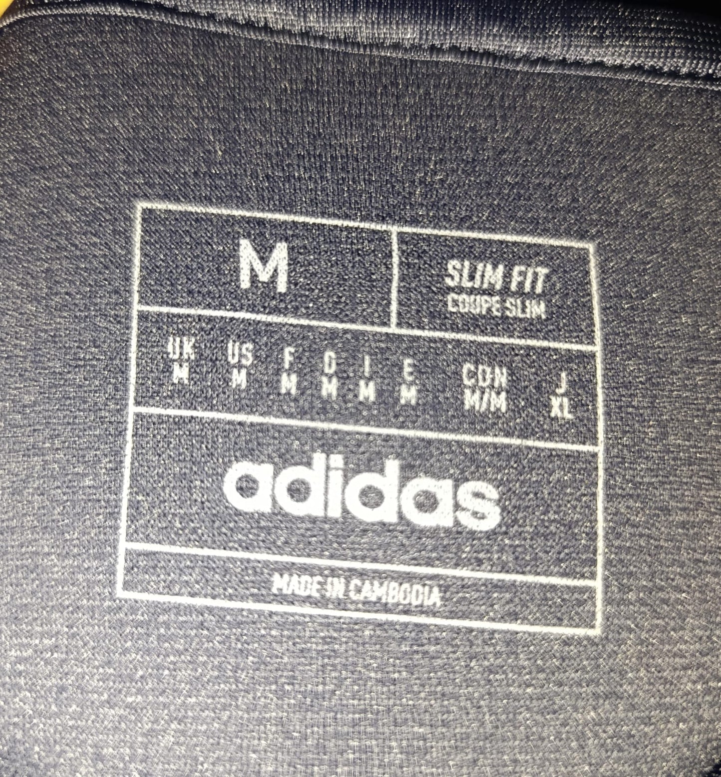 SUDADERA REAL MADRID MEDIO CIERRE 2023