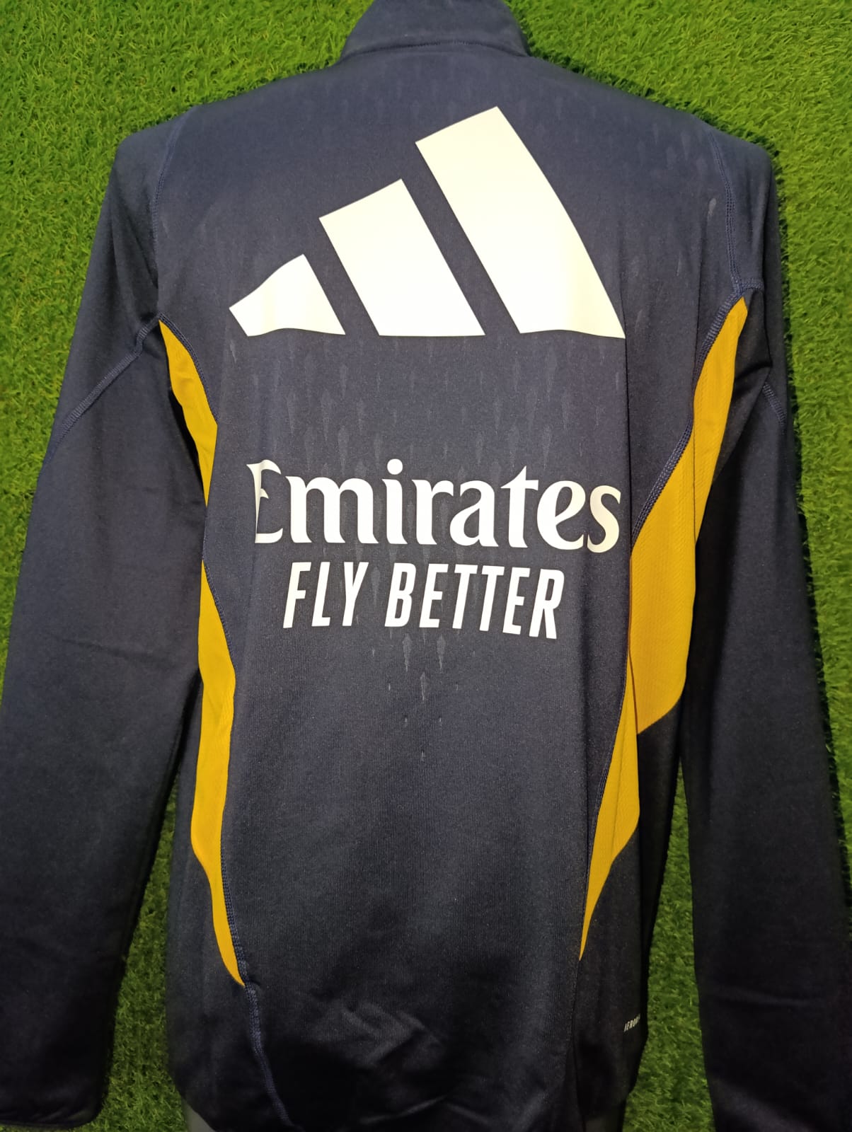 SUDADERA REAL MADRID MEDIO CIERRE PROFESIONAL 2023