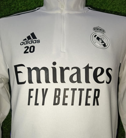SUDADERA REAL MADRID MEDIO CIERRE 2022 #20 VINICIUS