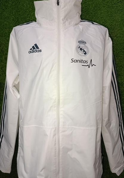 ROMPEVIENTOS REAL MADRID CON GORRO CUERPO MEDICO