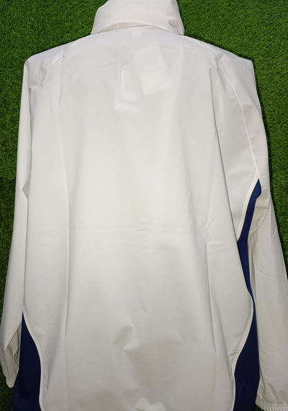 ROMPEVIENTOS REAL MADRID BLANCO 2025