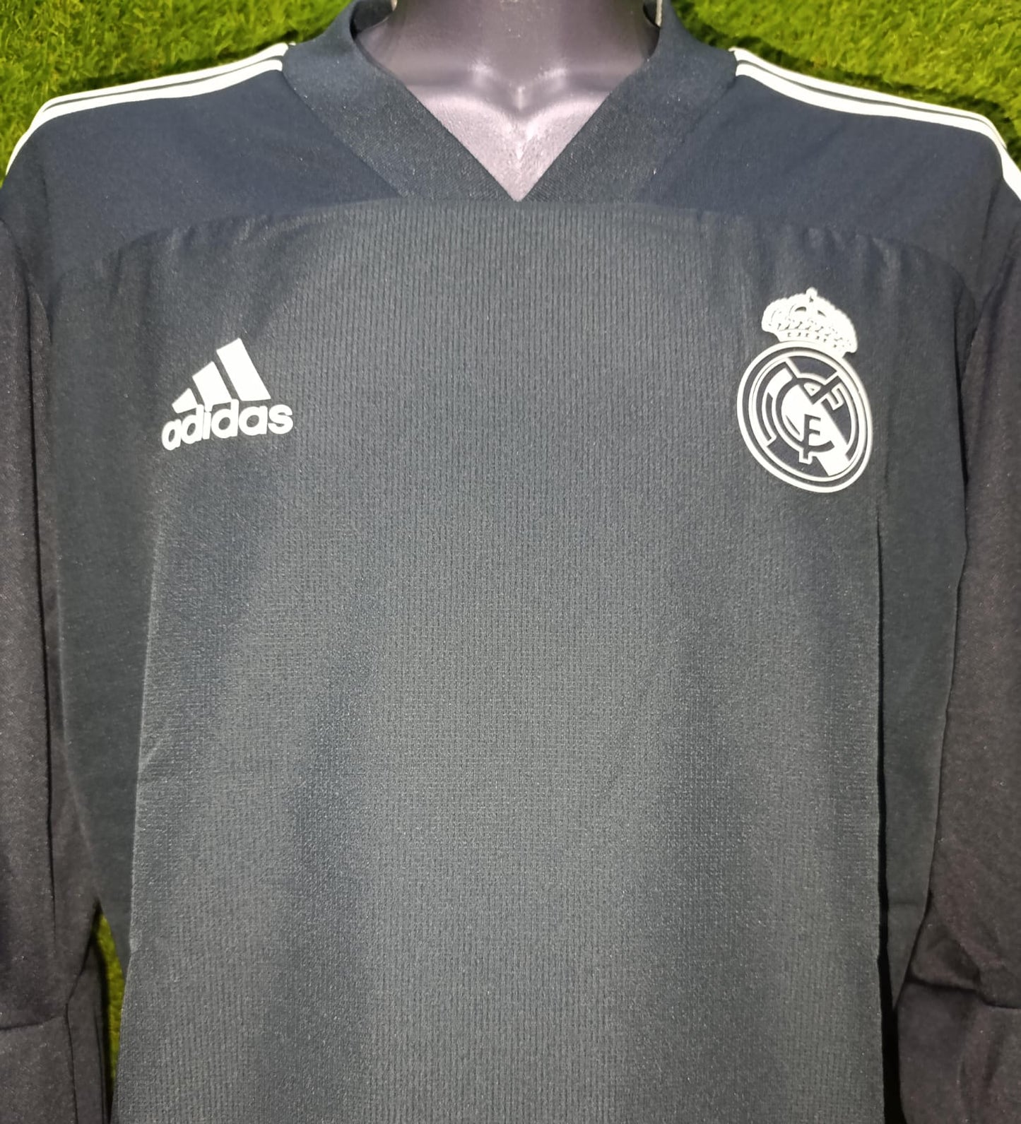 ROMPEVIENTOS REAL MADRID ENTRENAMIENTO
