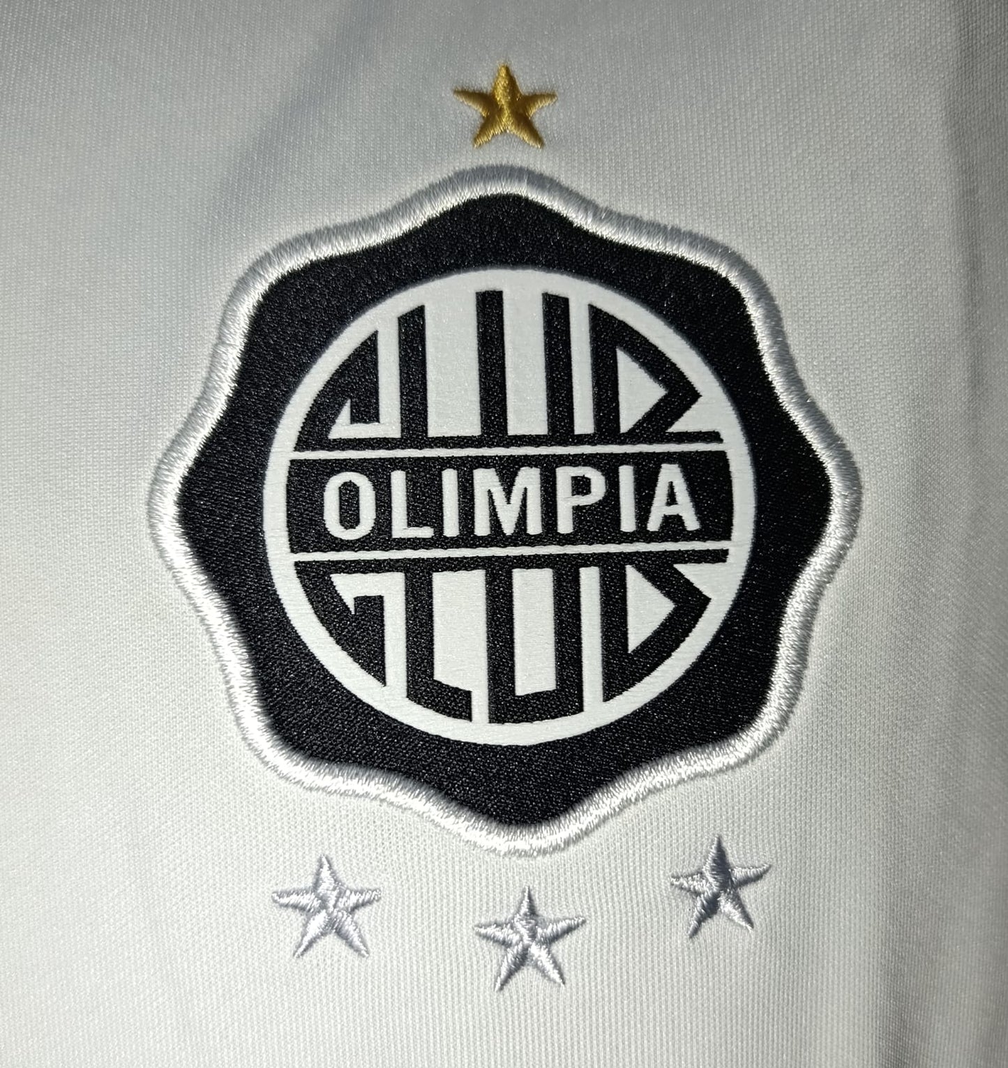 SUDADERA OLIMPIA DE PARAGUAY ENTRENAMIENTO MEDIO CIERRE