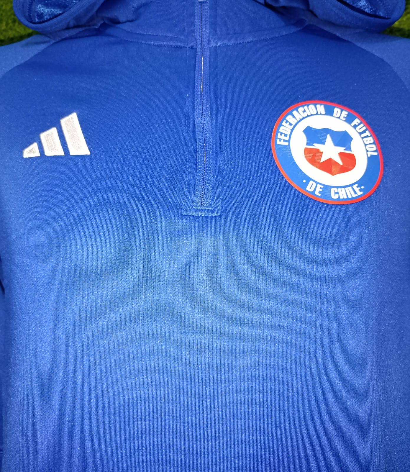 SUDADERA SELECCION CHILE CON GORRO