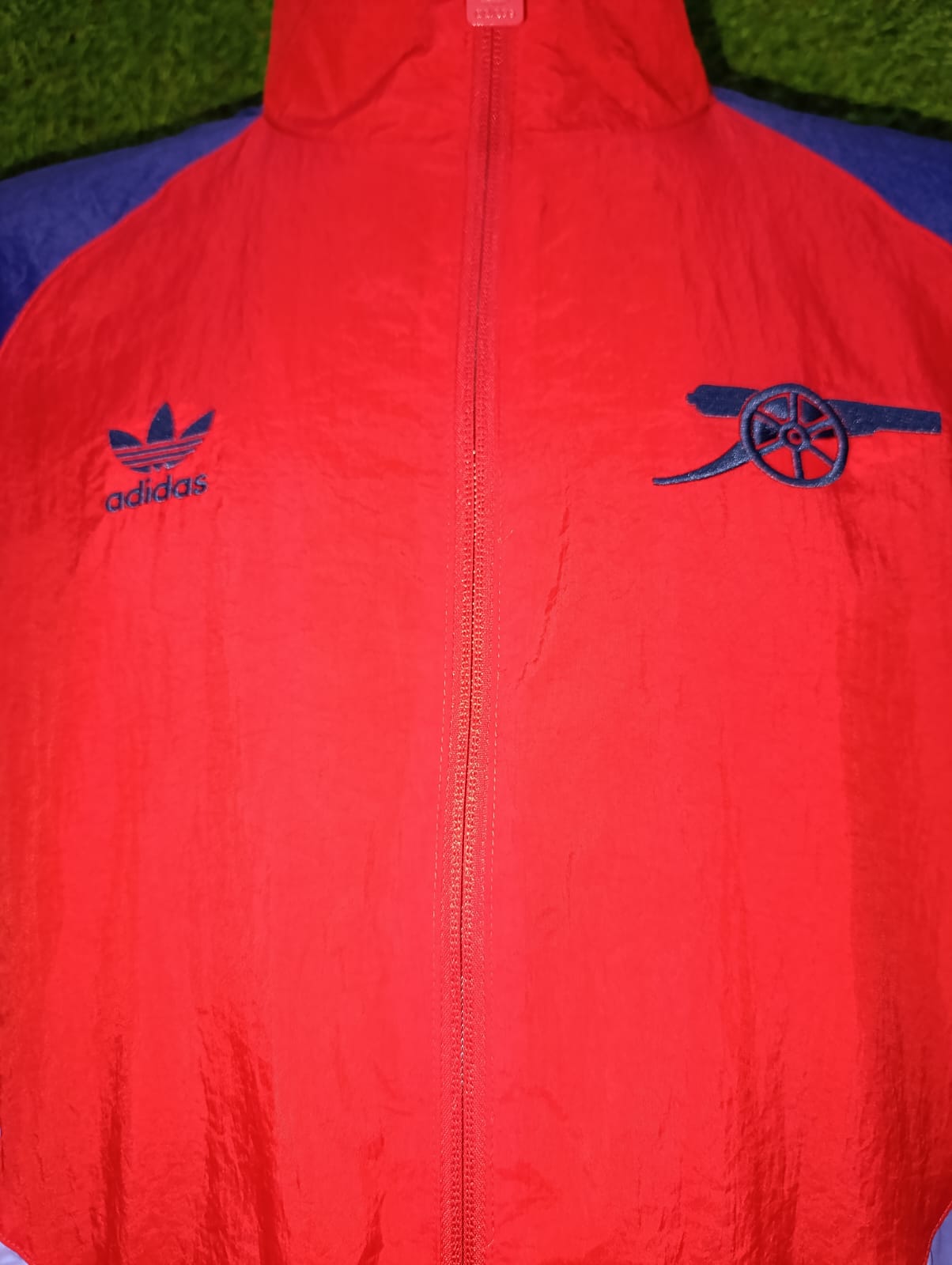 ROMPEVIENTOS ARSENAL RETRO