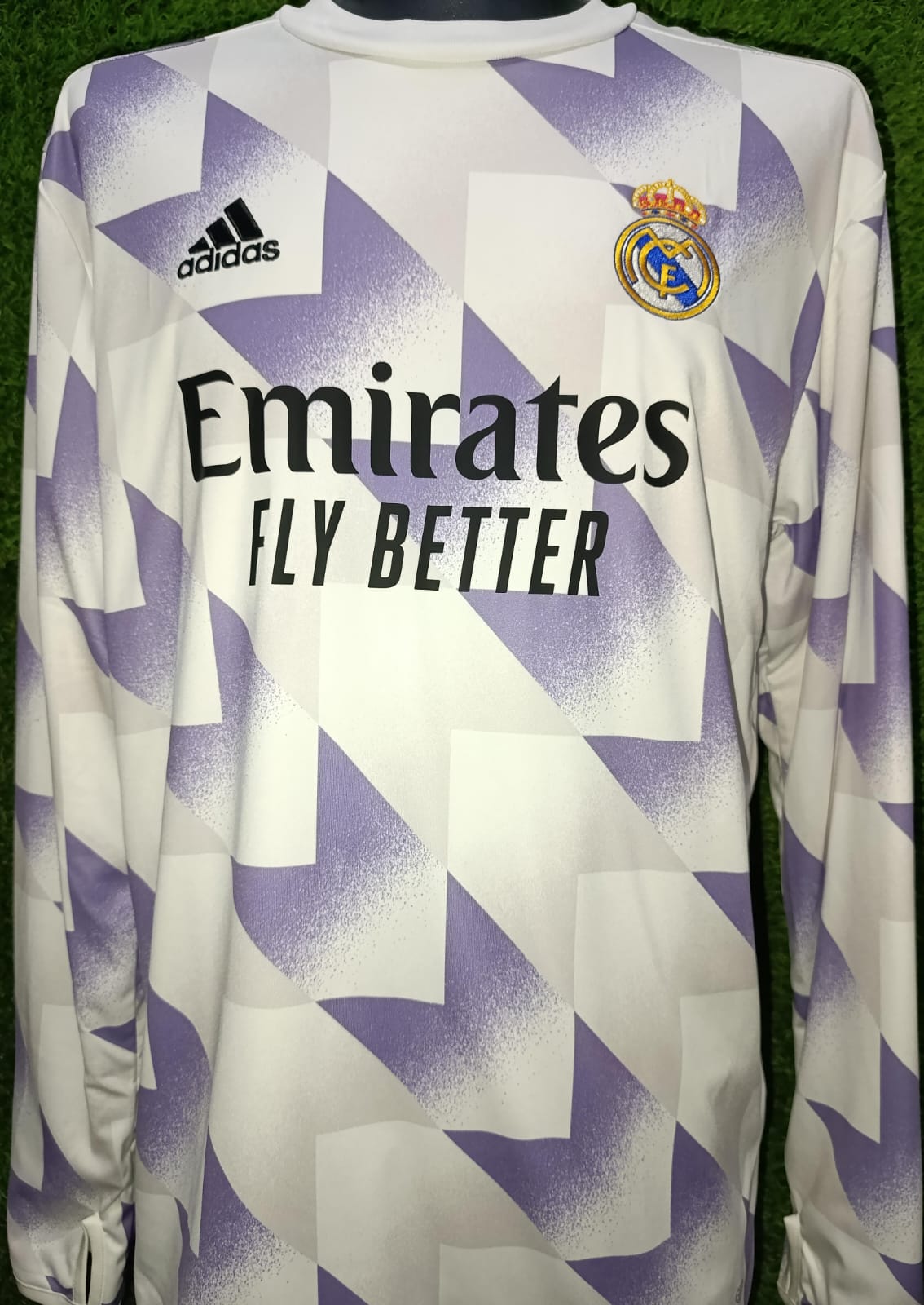 SUETER REAL MADRID PRE MATCH #8 KROOS