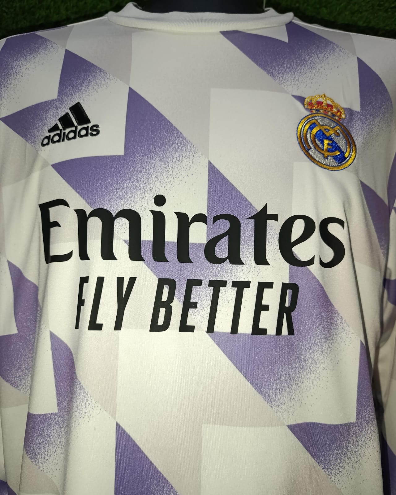 SUETER REAL MADRID PRE MATCH #8 KROOS