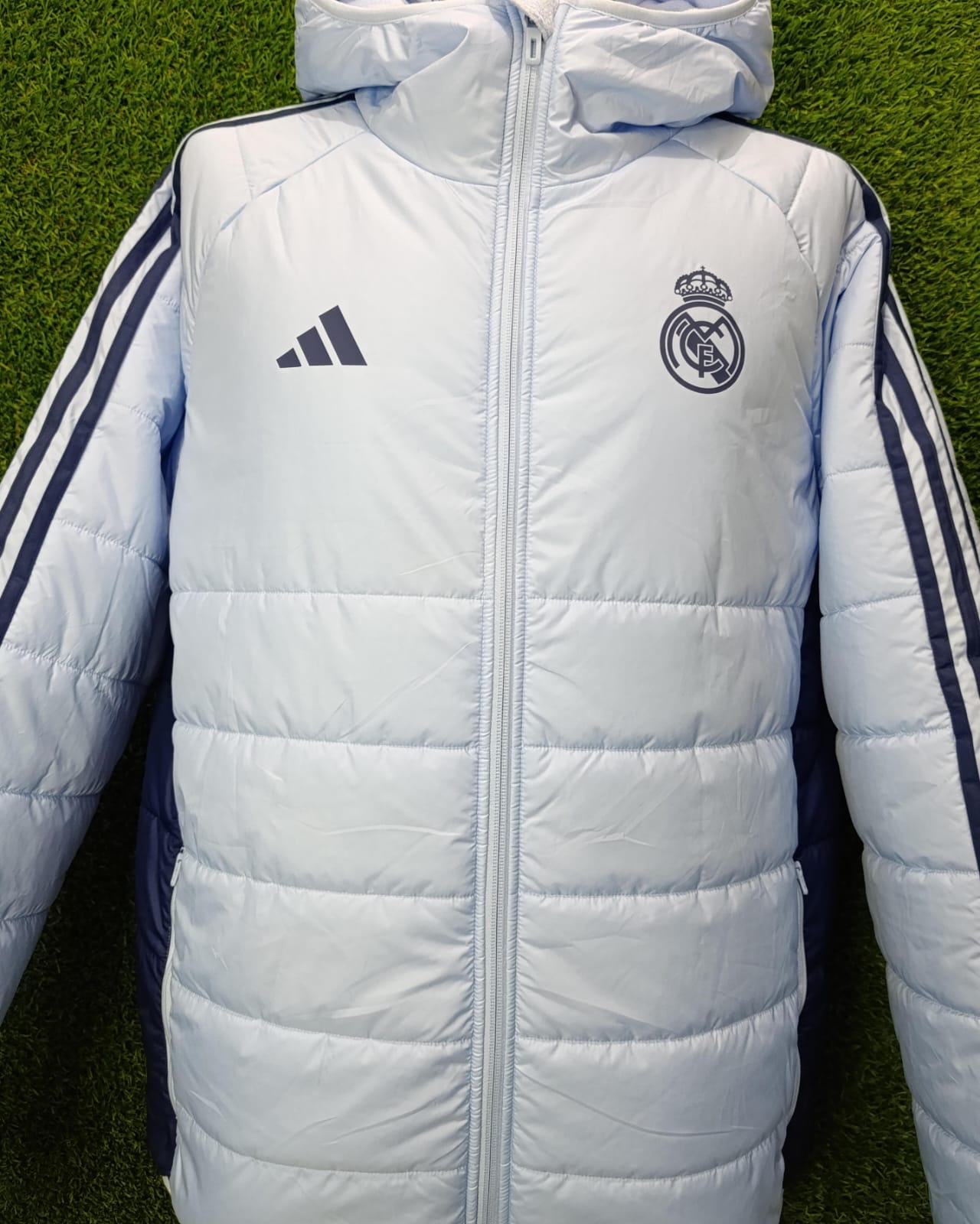 CHAMARRA INVERNAL REAL MADRID AZUL CIELO