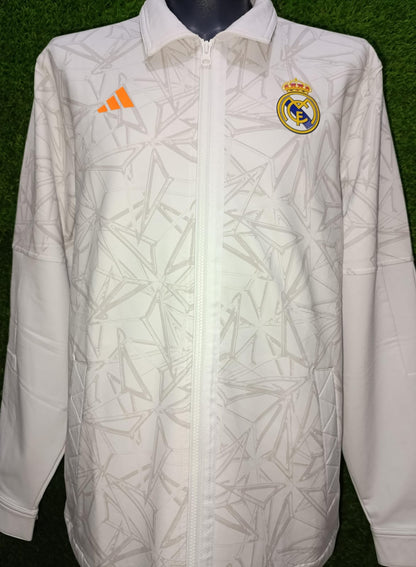 CHAMARRA REAL MADRID BASQUETBOL
