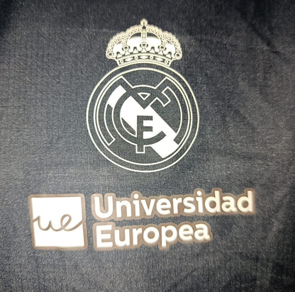 CHAMARRA INVERNAL REAL MADRID CUERPO MEDICO