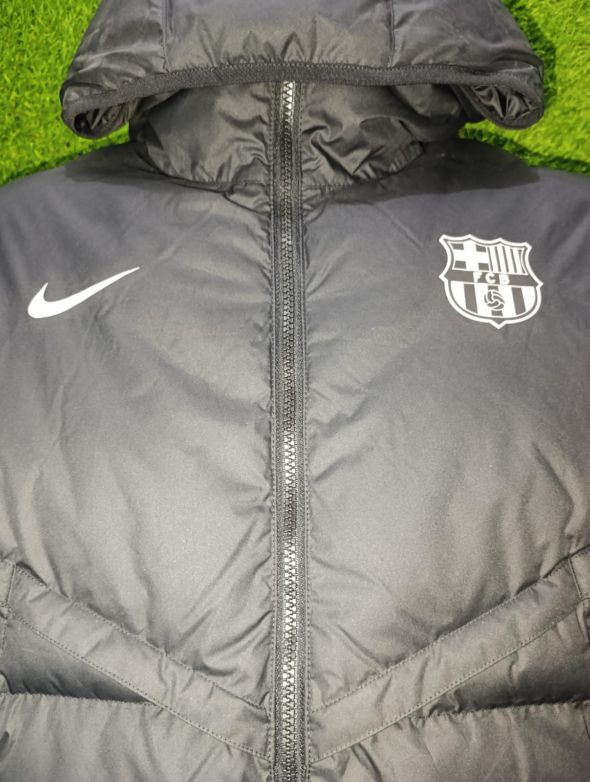 CHAMARRA INVERNAL BARCELONA NEGRA