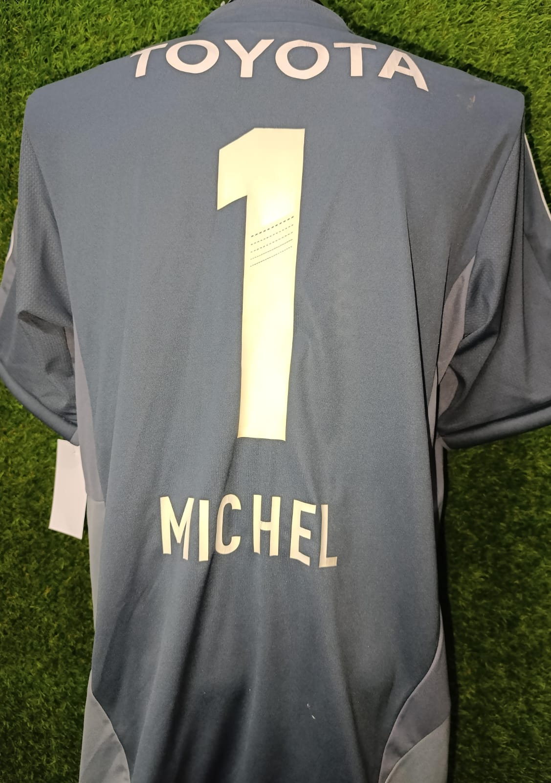 JERSEY CHIVAS PORTERO MICHEL #1