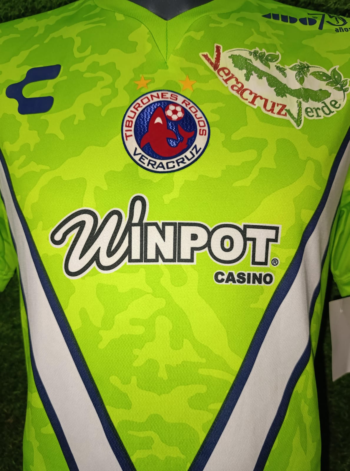 JERSEY TIBURONES DE VERACRUZ UTILERIA #22 VERA