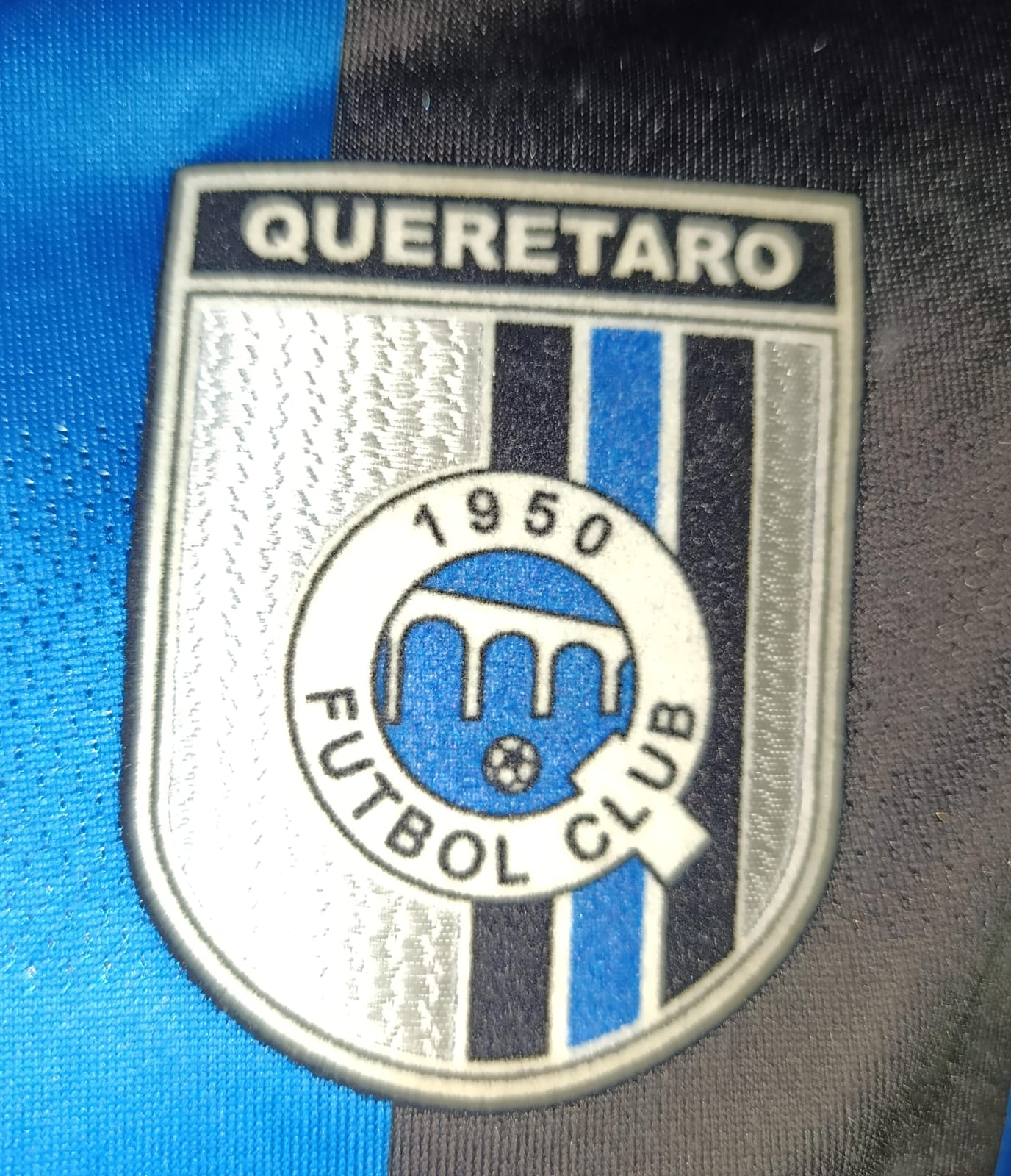 JERSEY QUERETARO UTILERIA #17 MONO