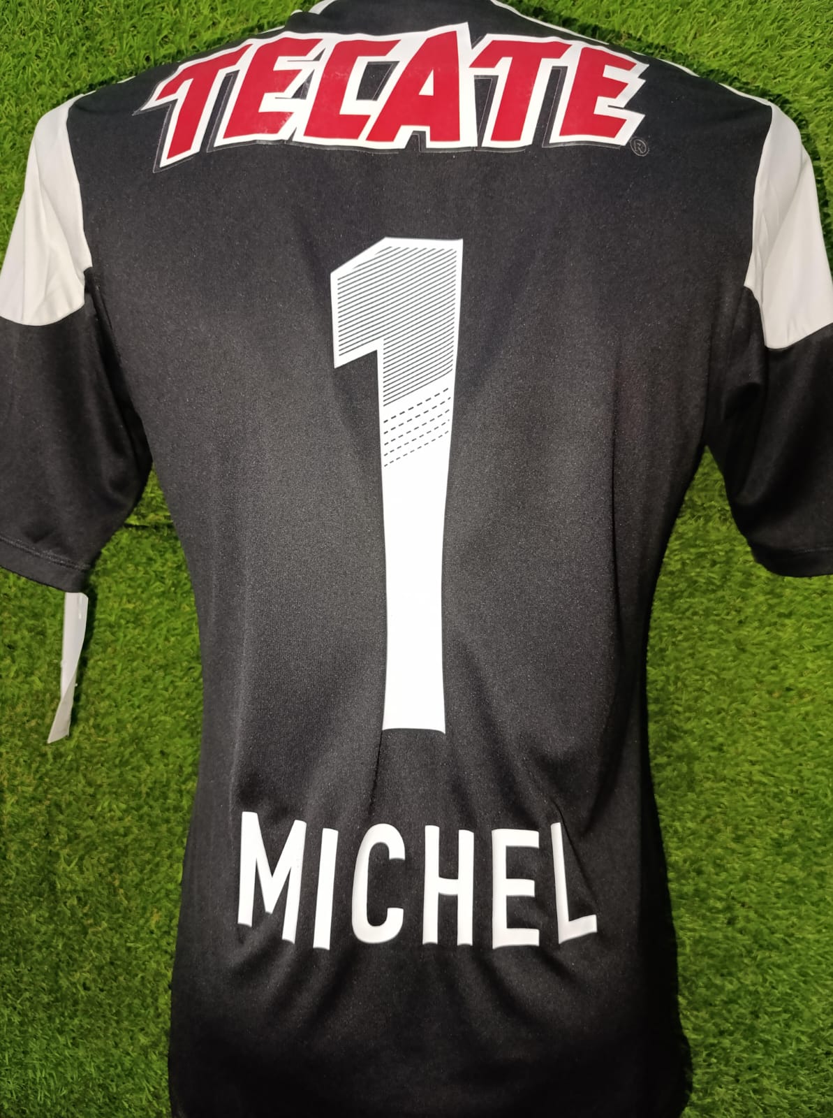 JERSEY CHIVAS PORTERO MICHEL #1