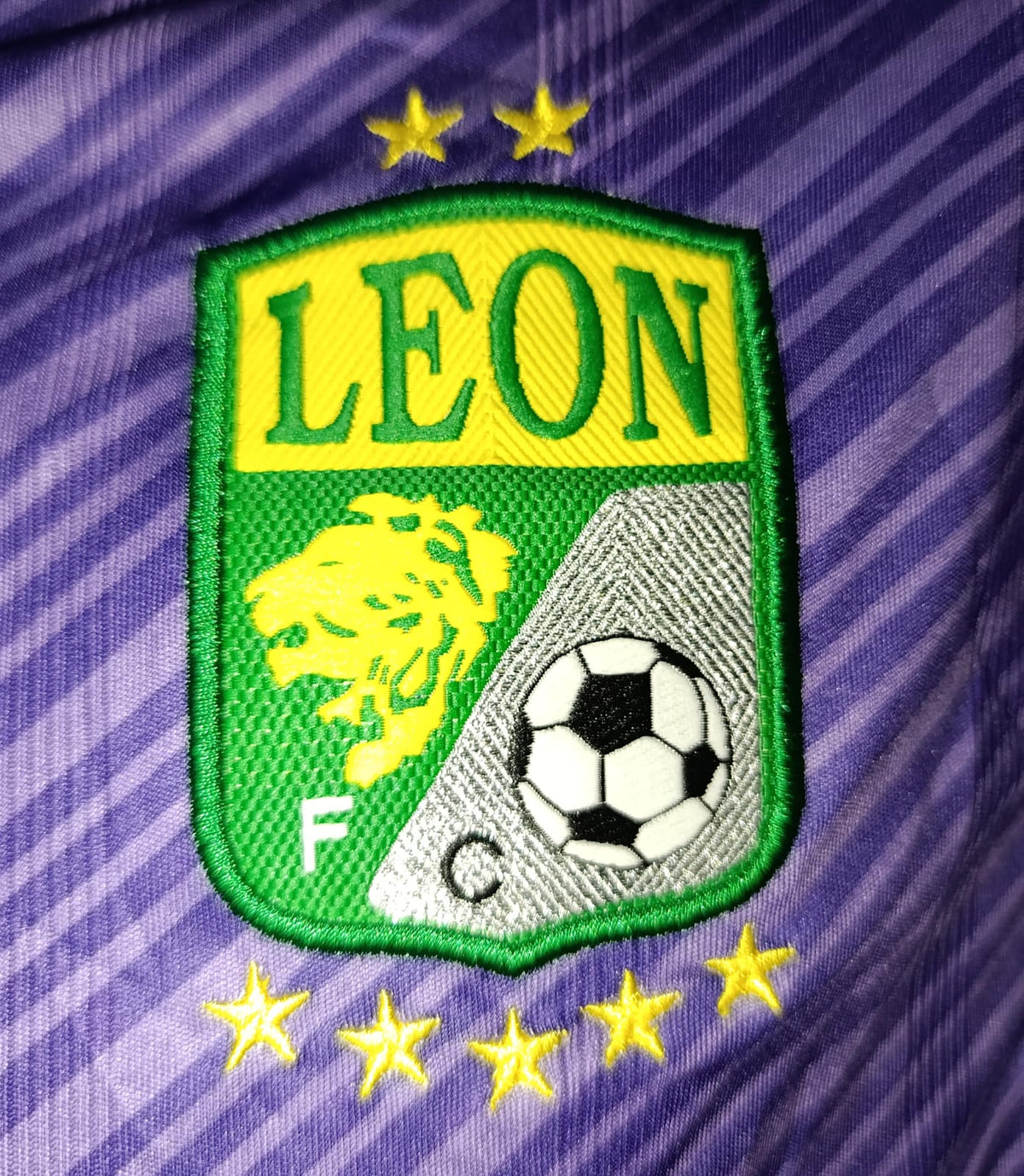 JERSEY UTILERIA LEON CHRISTIAN #16