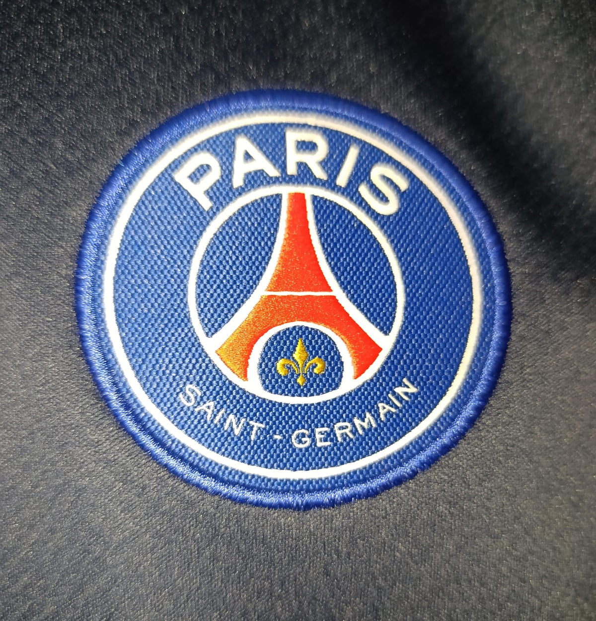 SUDADERA ENTRENAMIENTO PSG NEGRA