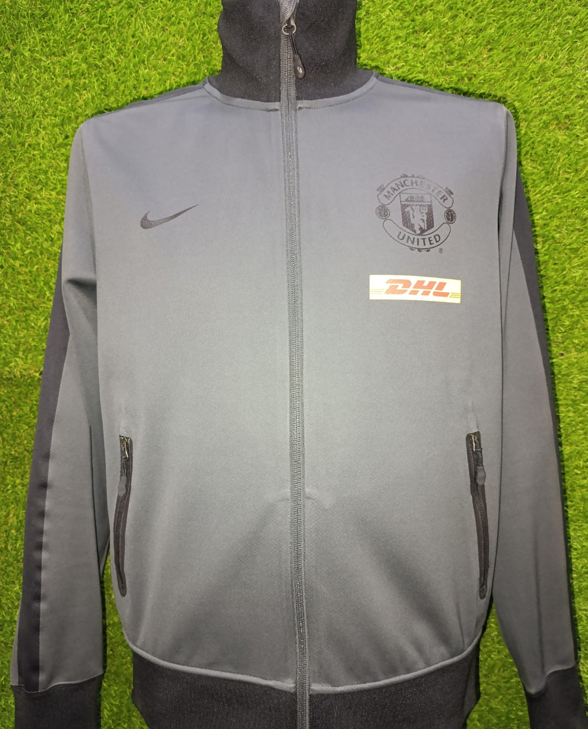 CHAQUETA MANCHESTER UNITED N98 (TRACK JACKET)