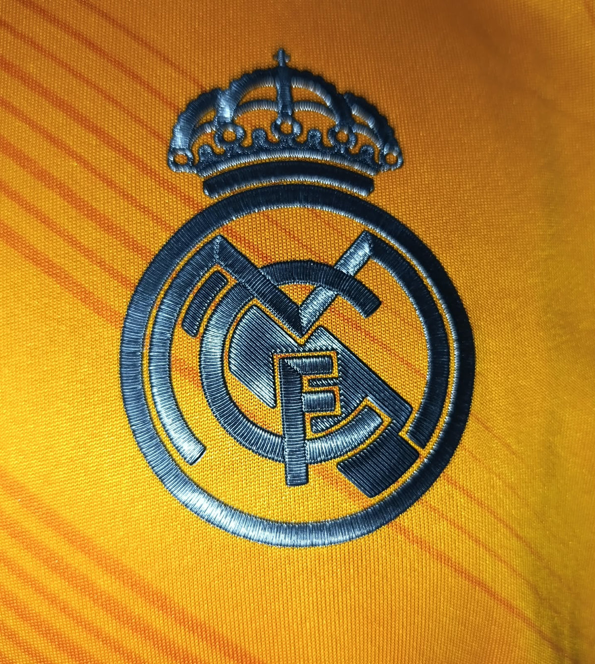 JERSEY REAL MADRID VISITANTE 24/25