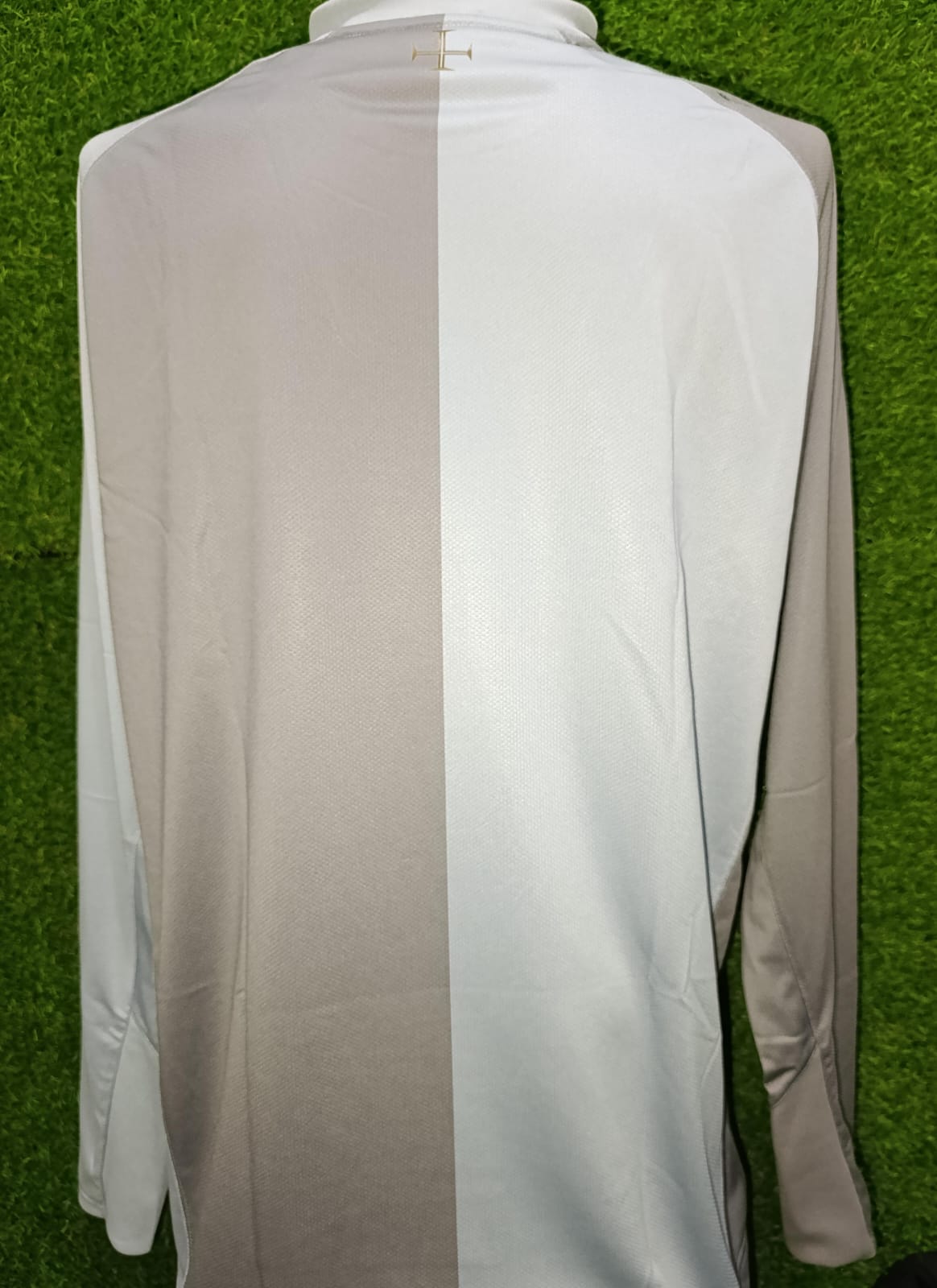 JERSEY MANGA LARGA PORTERO LOCAL DE LA SELECCIÓN DE PORTUGAL