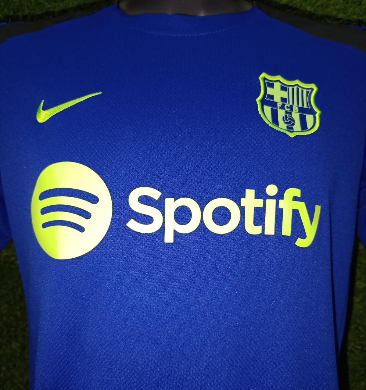JERSEY ENTRENAMIENTO FC BARCELONA (DAMA)